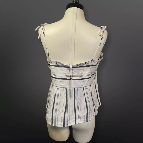 (2) NWT CUPCAKES & CASHMERE Tops NEW SMALL - Picture 5 of 10